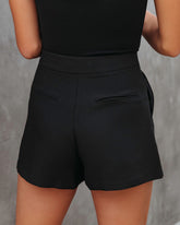 Jacqueline Pocketed Shorts - Black